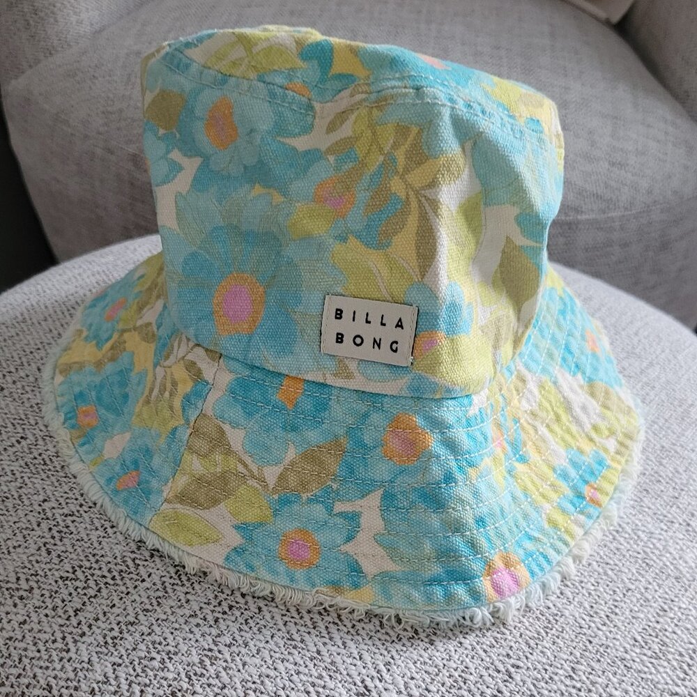 Billabong bucket hat